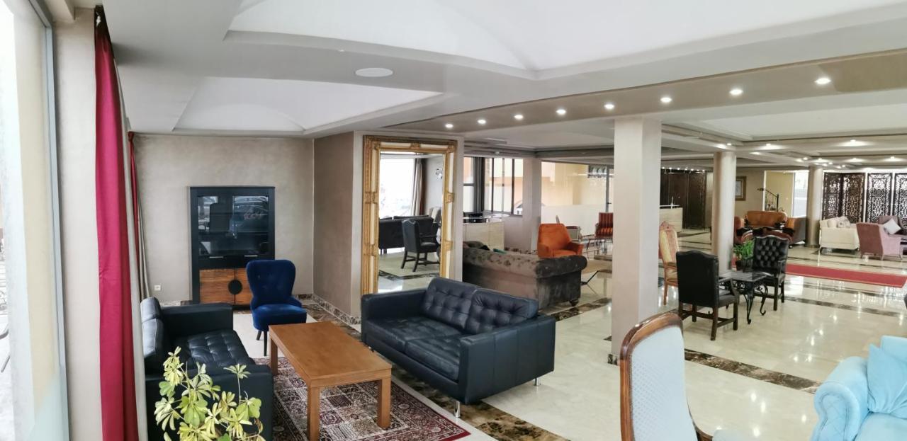 Amwaj Hotel Ел Джадида Екстериор снимка